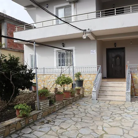 Vila Allkushi Berat Exterior photo
